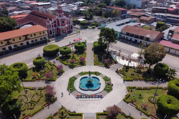 donde queda Moyobamba